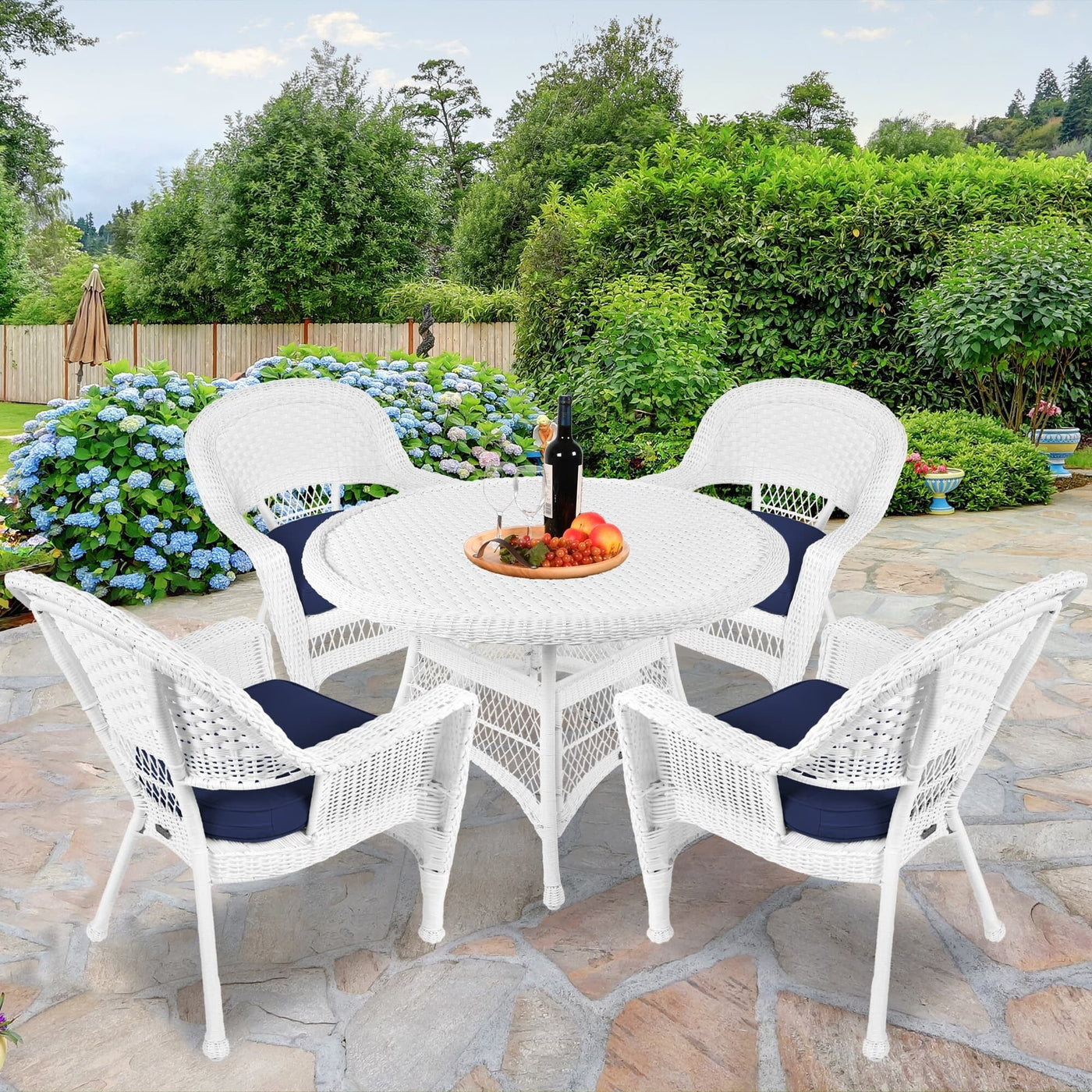 5-piece White Resin Wicker Dining Set