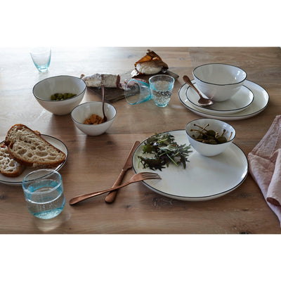 Abbesses 16-Piece Set