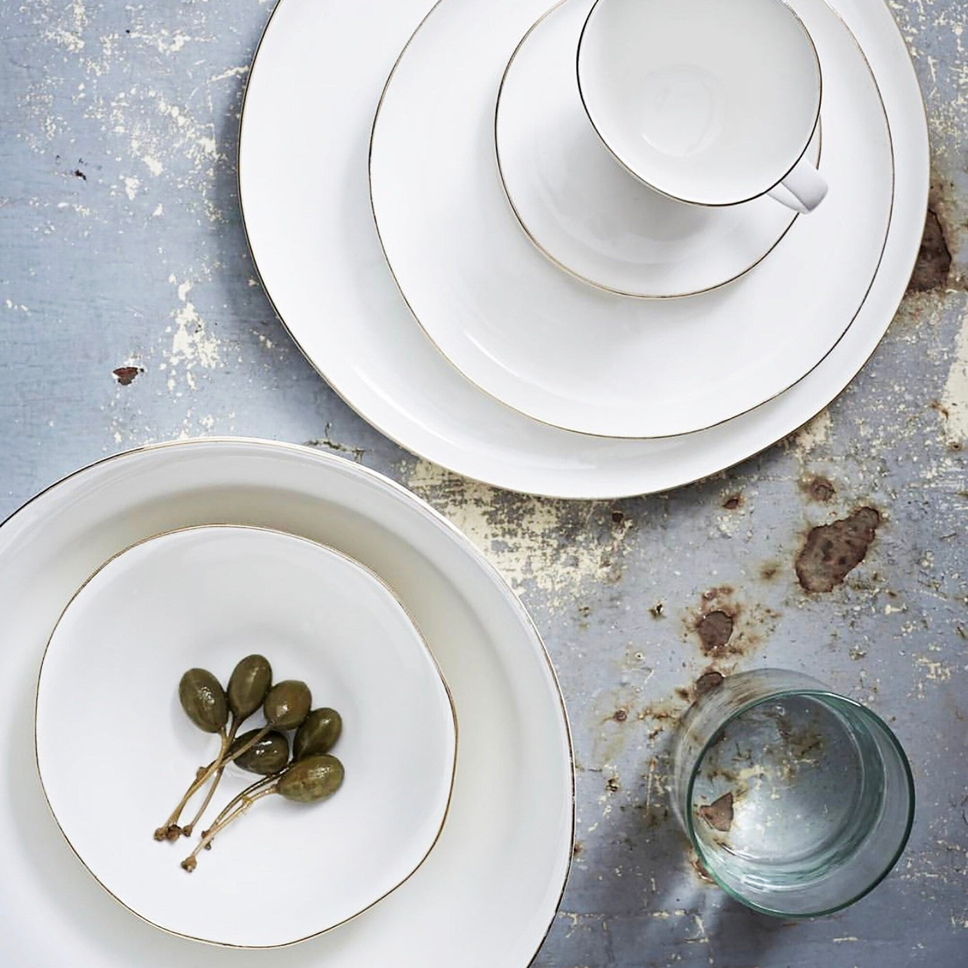 Abbesses 16-Piece Set