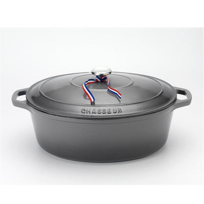 Chasseur 3.8-quart Caviar-Grey Enameled Cast Iron Oval Dutch Oven