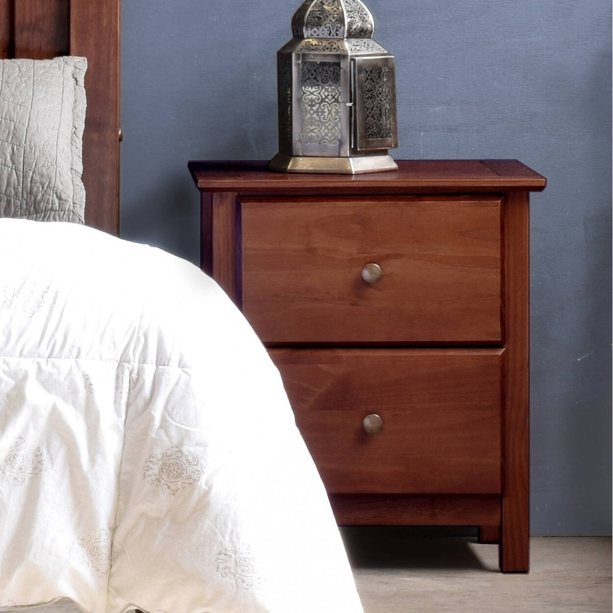 Grain Wood Furniture Shaker 2-drawer Solid Wood Nightstand