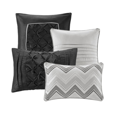 Madison Park Essentials Loretta 24-Piece Room in a Bag with Window Panels and Sheet Set